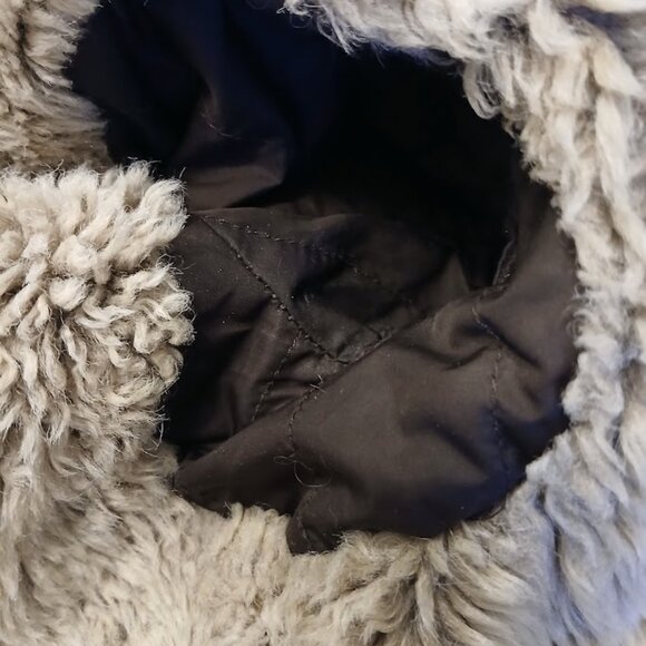 HOLLISTER Bomber Jacket Sherpa Fur Lined XS Brown Winter Coat Very warm & stylis - Picture 8 of 14